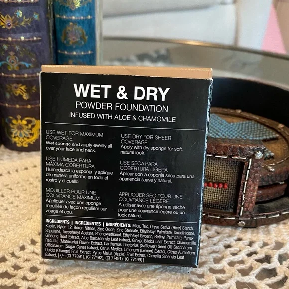 ⭐️Palladio Wet Dry Foundation⭐️ - Picture 2 of 7